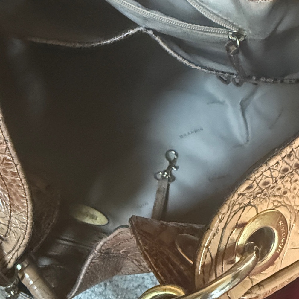 Brahmin Brown Crocodile like Embossed leather Bag - Picture 11 of 14